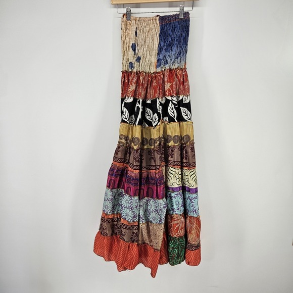 Maxi Dress Womens Small 100% Silk Patchwork Boho Smocked Tiered Boho Festival - Picture 5 of 10